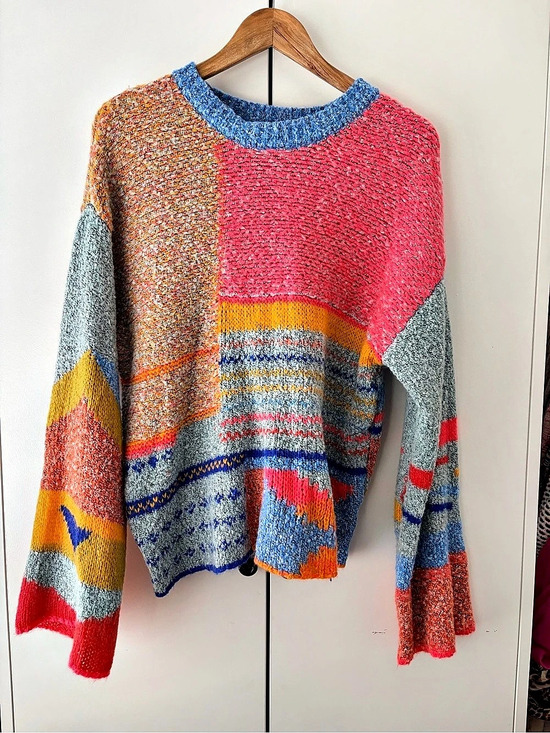 Absolutely Sweaters - Absolutely Color Block Crewneck Sweater in Pink & Blue